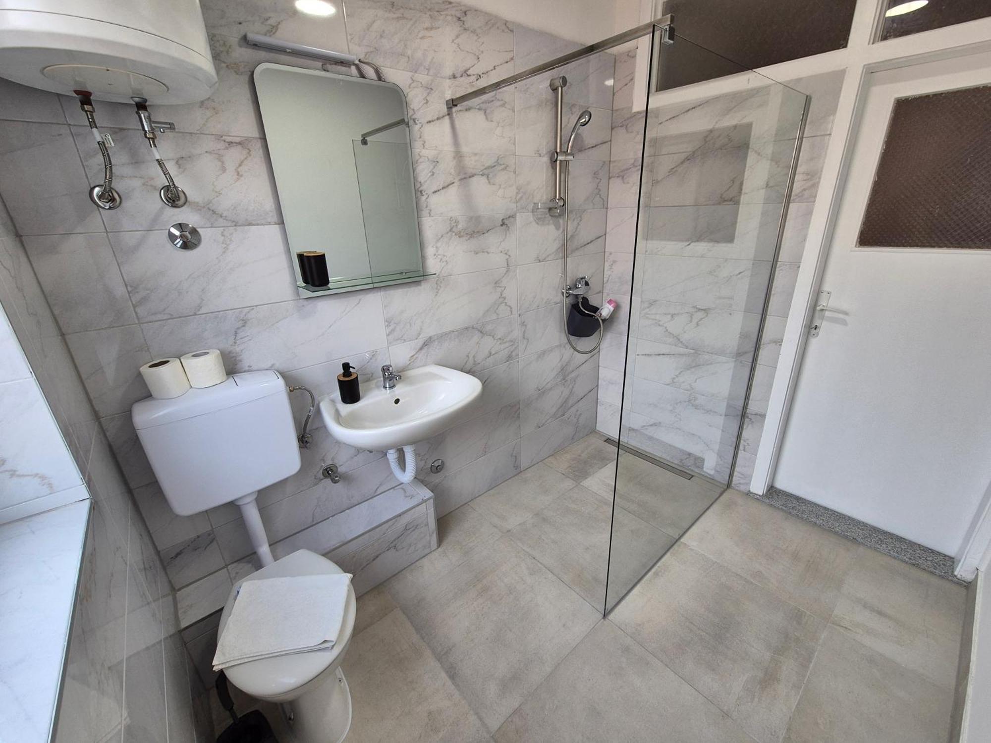 Old Town Bistrik - Free Parking Apartment *